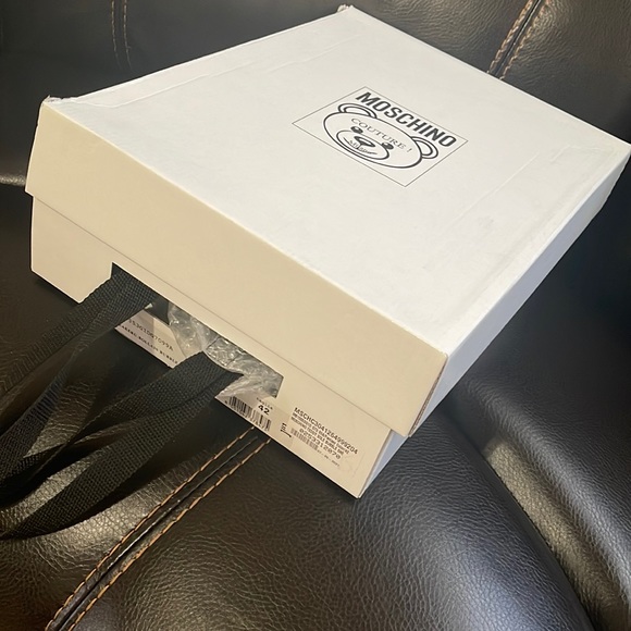 Moschino Bubble Sneakers - Picture 2 of 9